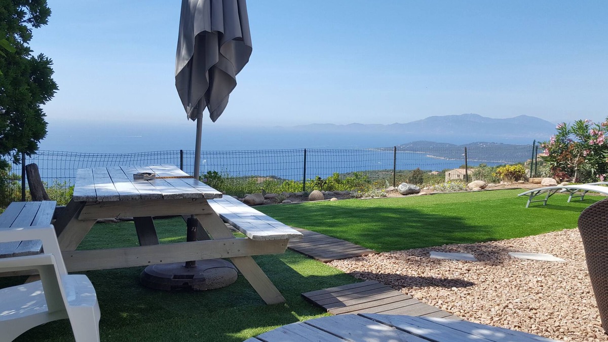 Coti-Chiavari Villa | RENT VILLA with beautiful land private parking