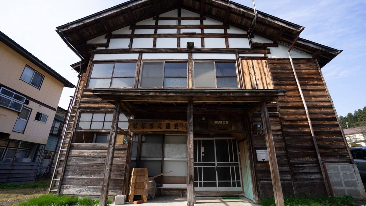 Tokamachi House | Rental 1 building Doburoku and hearth inn Minshu/Tokamachi Niigata