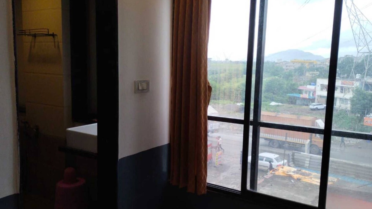 Mahalunge Ingale Hotel | Renuka Executive