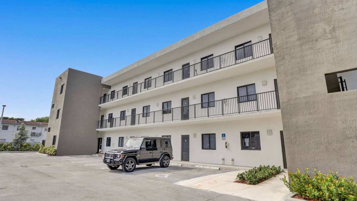 Allapattah Apartment | Renzzi Wynwood Apartments