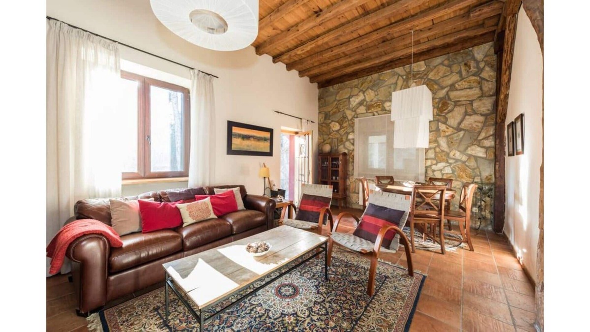 San Lorenzo de El Escorial House | Rest among pines in San Lorenzo de El Escorial