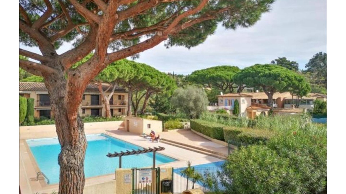 Les Issambres Apartment | Res le Castillon