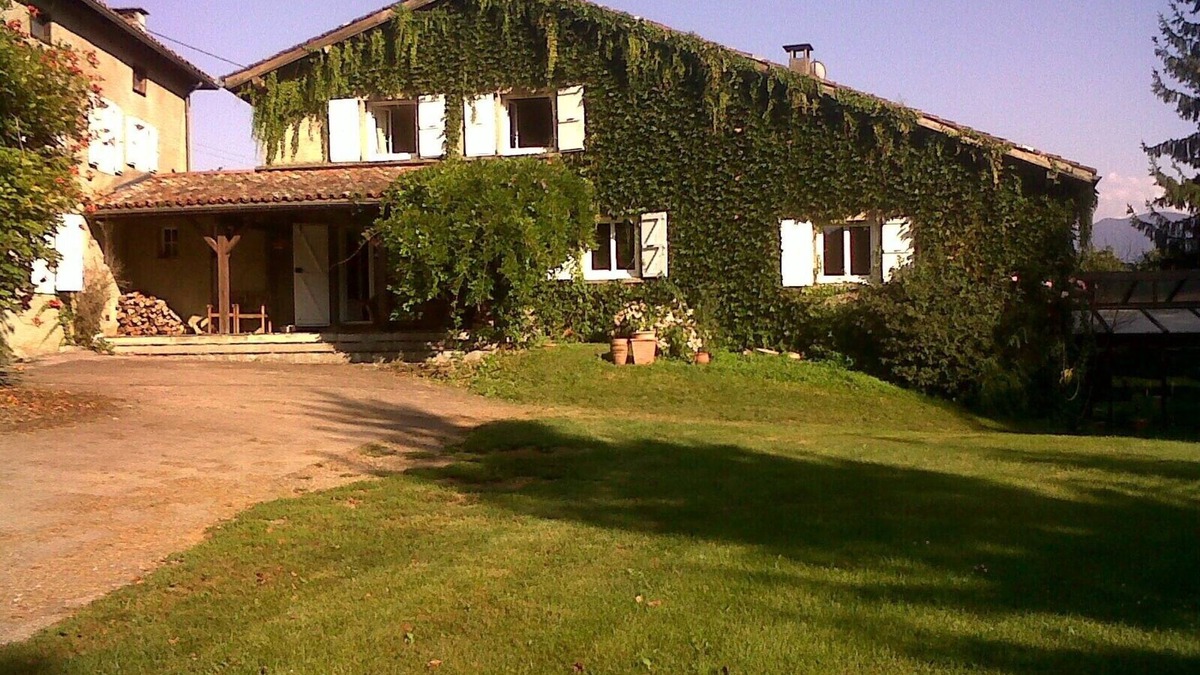 Montjoie-en-Couserans House | RESIDENCE ARIEGEOISE 5 MINUTES FROM SAINT GIRONS WITH POOL AND SAUNA