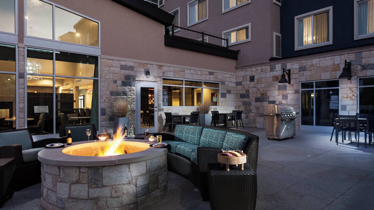 Lower Basin Lake Travis Hotel | Residence Inn Austin Lake Travis/River Place