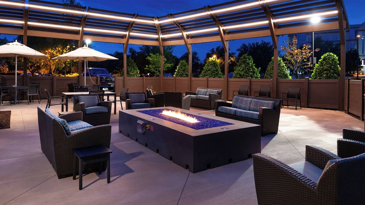 Paw Creek Hotel | Residence Inn by Marriott Charlotte Northlake