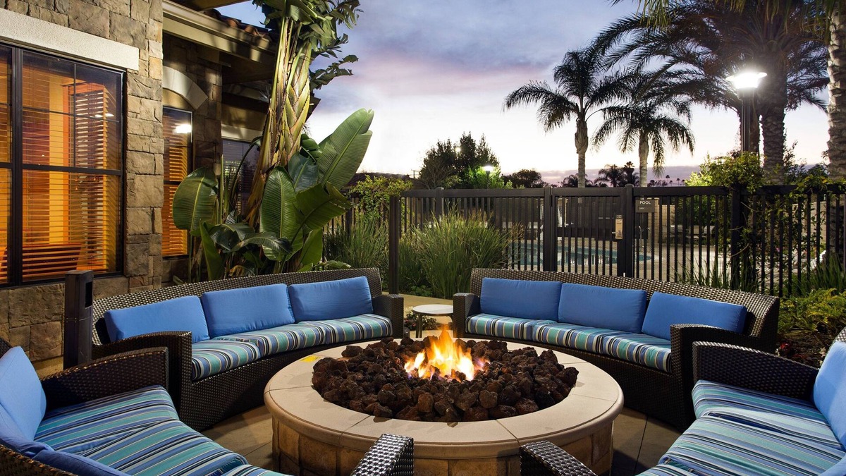 Camarillo Hotel | Residence Inn by Marriott Camarillo