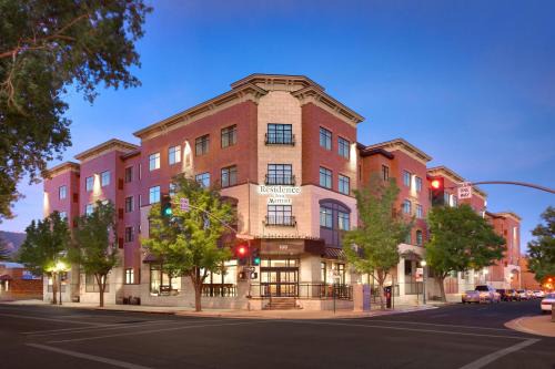 Downtown Flagstaff Hotel | Residence Inn by Marriott Flagstaff
