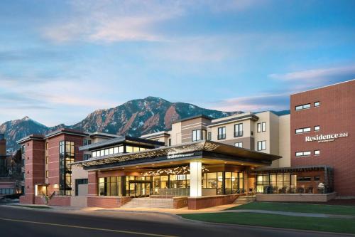 Goss - Grove Hotel | Residence Inn by Marriott Boulder Canyon Boulevard