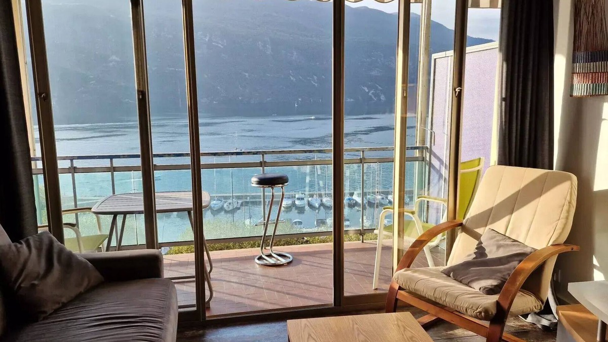 Aix-les-Bains Apartment | Residence Les Belles Rives E - Beautiful and stunning views of Lake Bourget!