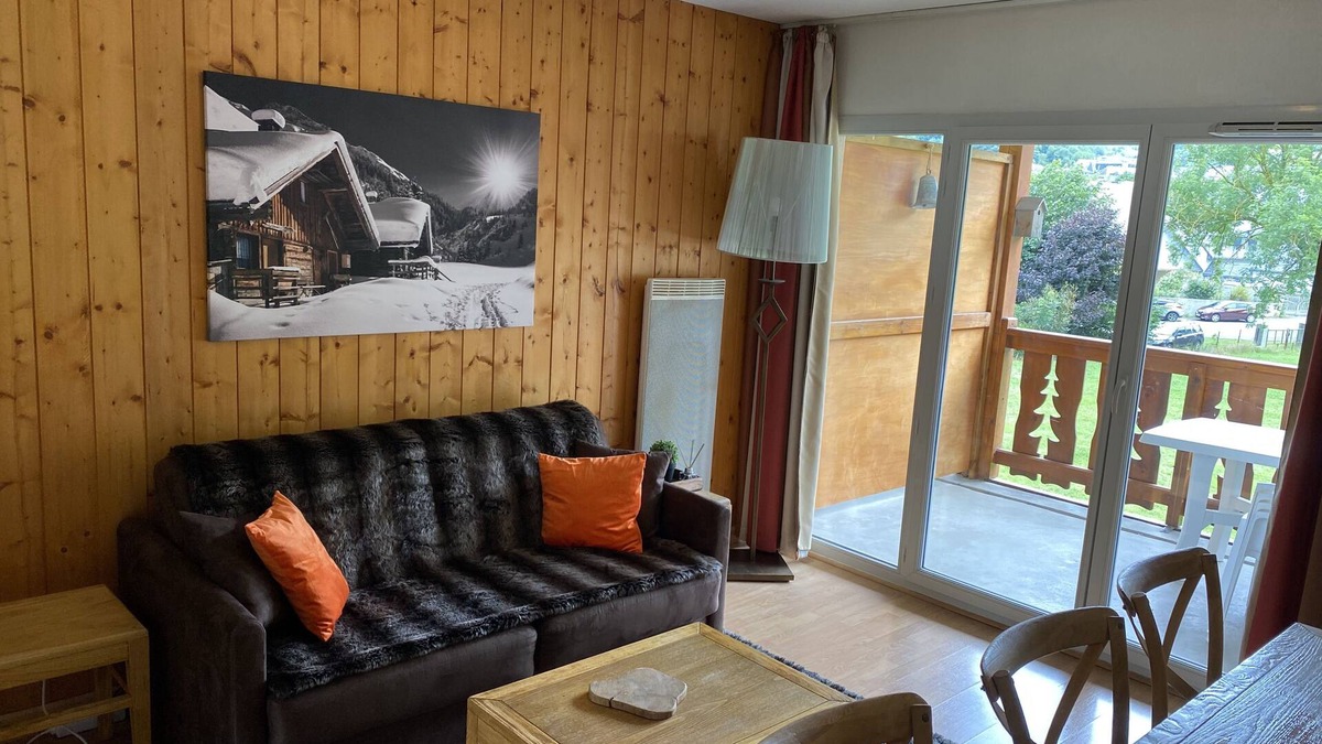 Luz-Saint-Sauveur Apartment | Residence Luz St. Sauveur - Mountain home - Cures