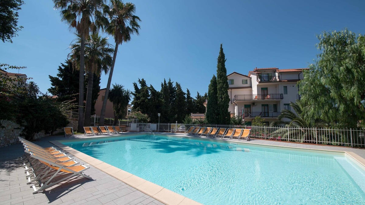 Pietra Ligure House | Residence Oleandro