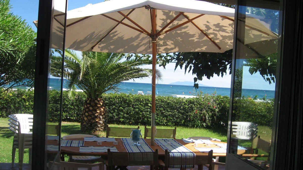 Pineto Condo | Residential flat ideally located on the beach with private garden - 4 rooms - 6 persons