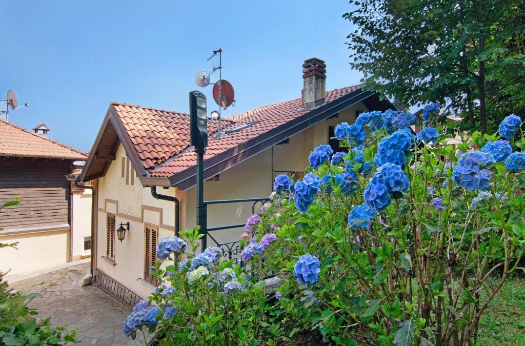 Lanzo d'Intelvi Villa | Residenza ai Noci