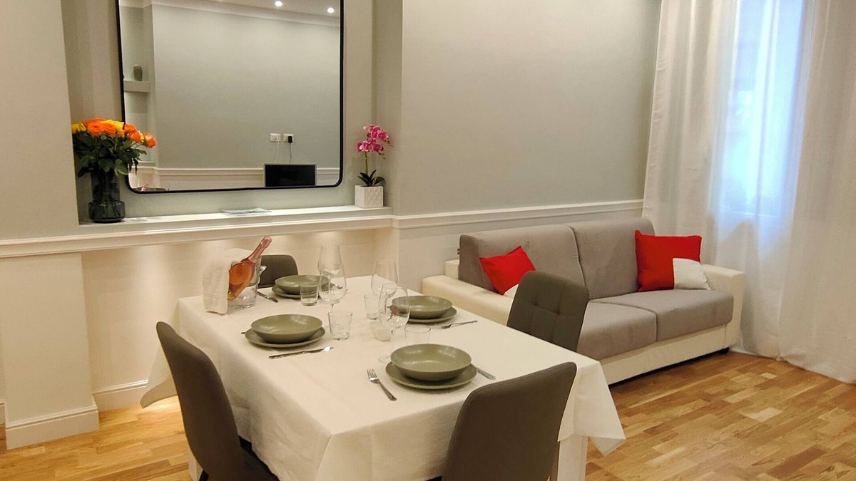 Novoli - San Donato Apartment | Residenza Claudia