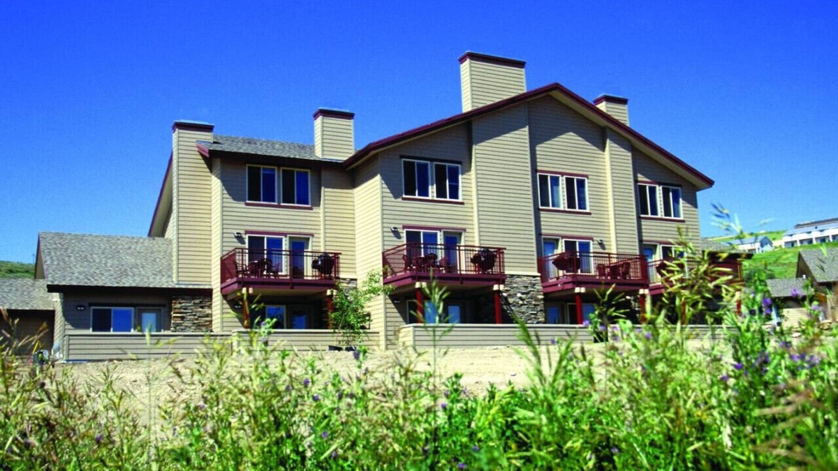 Harbor Village Apartment | Resort 2BD condo with onsite resort amenities: ind