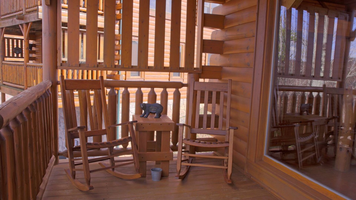 Gatlinburg - Pigeon Forge Cabin | Resort pool and exercise room - Mountain top views of the Great Smoky Mountains