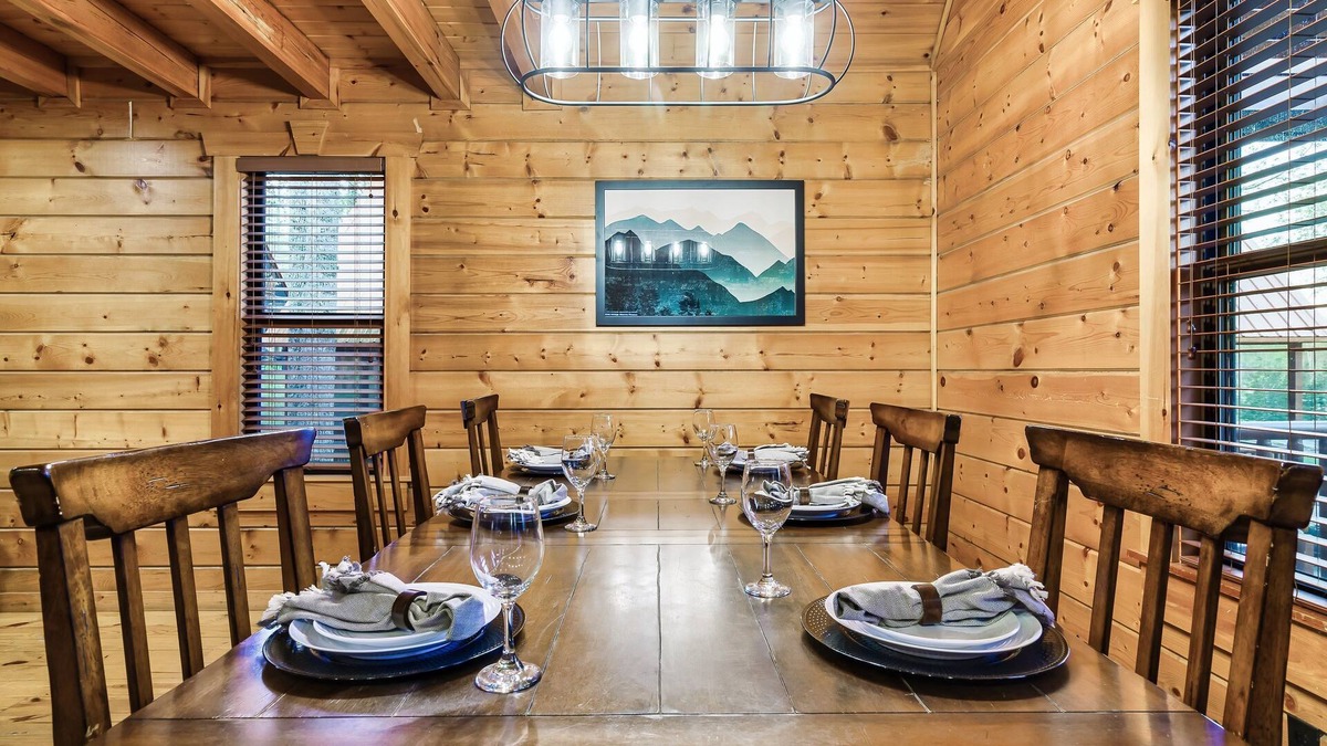 White Oak Lodge Apartment | Resort Pool Fitness Room Hot Tub Jacuzzi