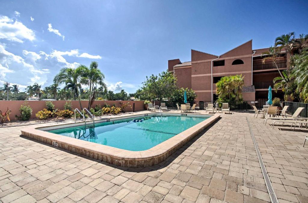 Burnt Store Marina Apartment | Resort-Style Condo with Pool 19 Miles to Fort Myers