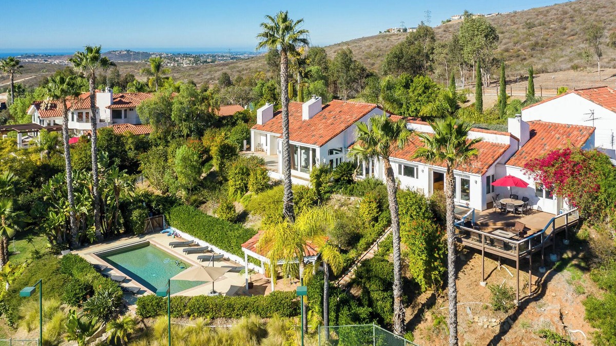 Escondido House | Resort-Style Estate w/Pool, Game Room & Valley Views | The Tennis Ranch