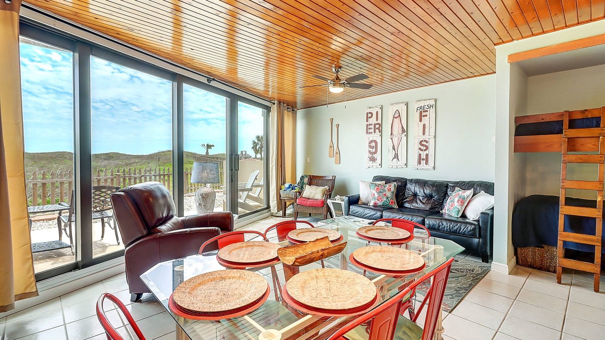 Port Aransas Condo | Resort Style Pools | Private Beach Access | MP102