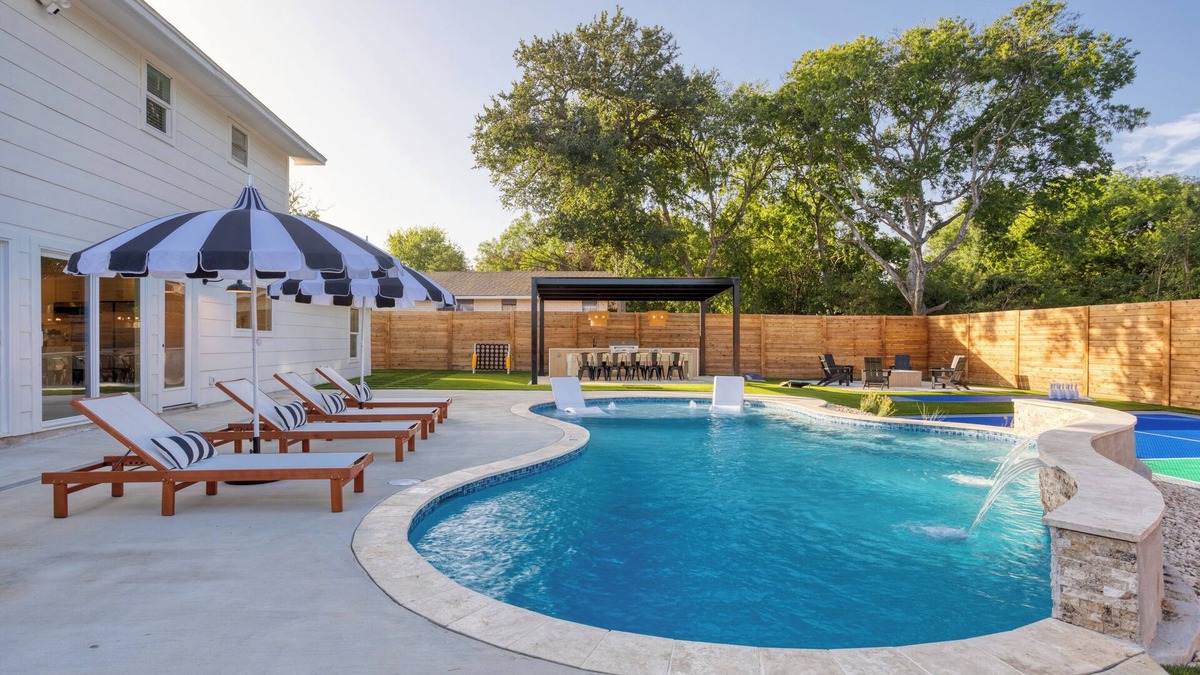 North San Antonio - SAT Villa | Resort Villa/Heated Pool/Pickleball