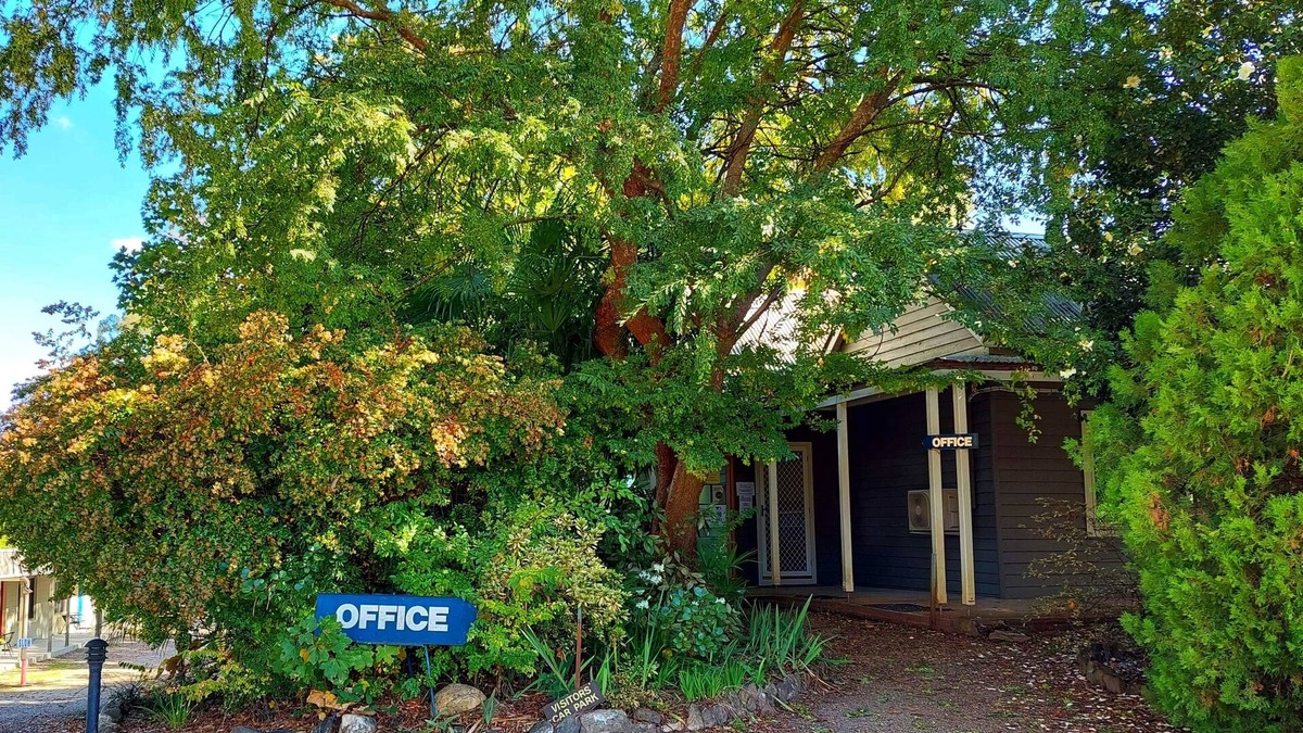 Porepunkah Apartment | Restaway Holiday Units