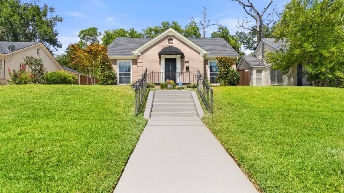 Tyler House | Restful Retreat; Beautiful & Allergy Free! nJust 1/2 mile to Tyler's med hub.
