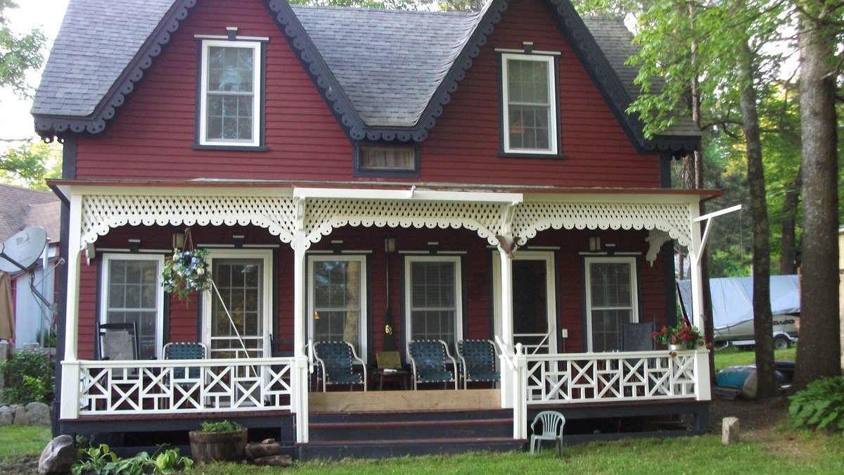 Blodgett Landing Cottage | Restored 4 Bedrm Lakefront Summer cottage on Lake Sunapee Blodgett Landing