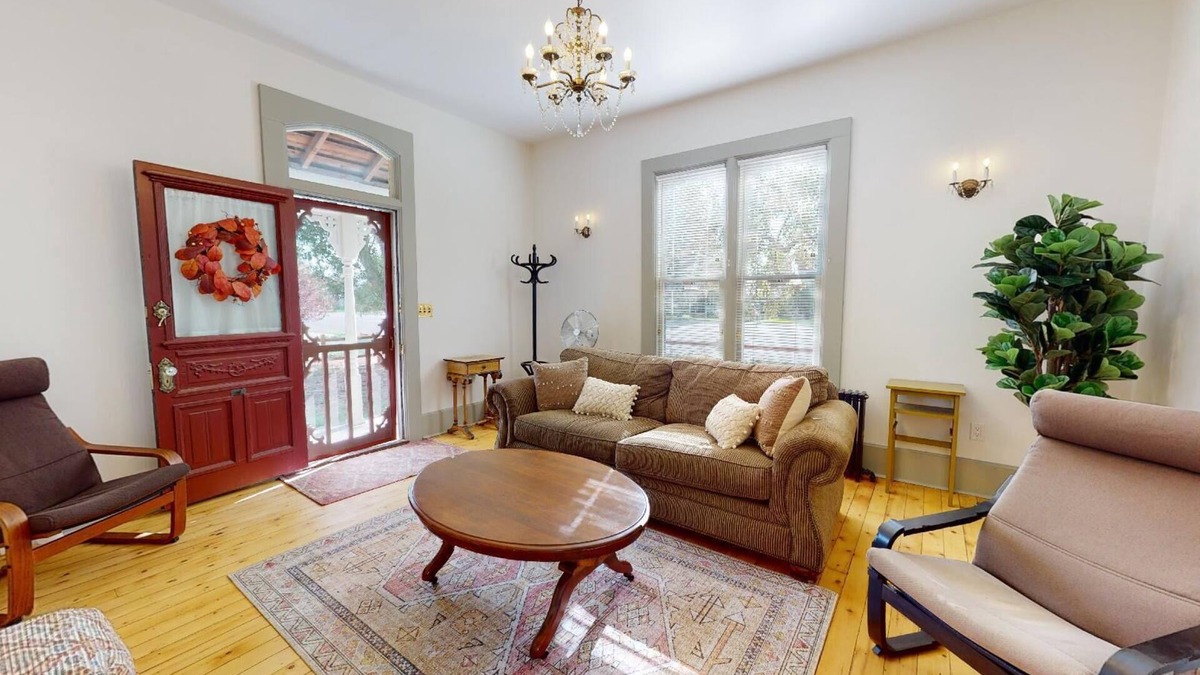 Gunnison House | Retha Victorian - Gunnison