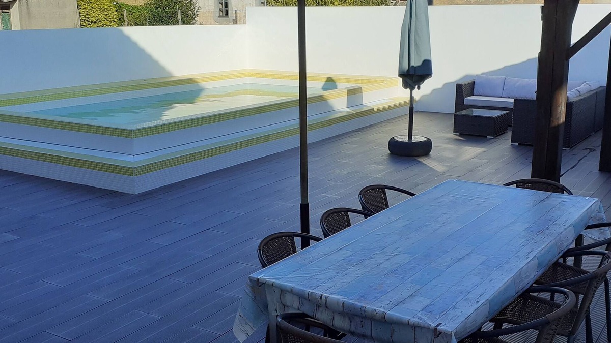 Murtosa Villa | Retiro da Atafona Beach Pool House (White)