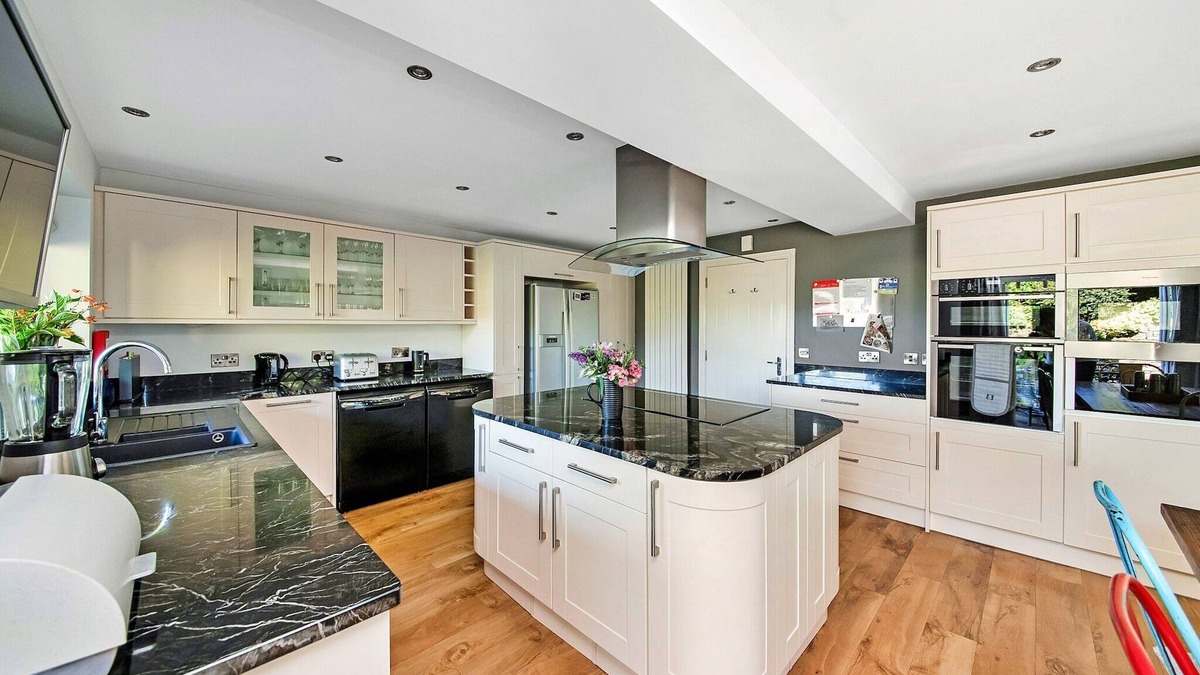 Hawes House | Retreat in Hawes with Dales Views