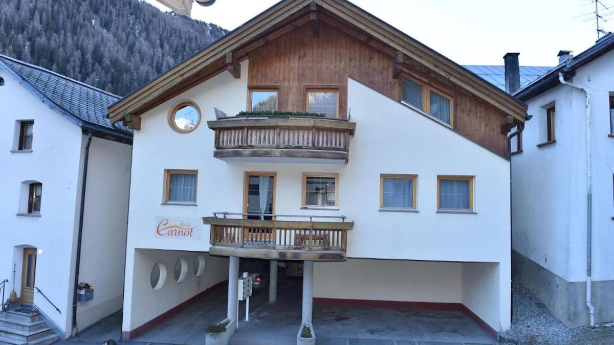 Ravaisch Apartment | Retreat in Samnaun Alps