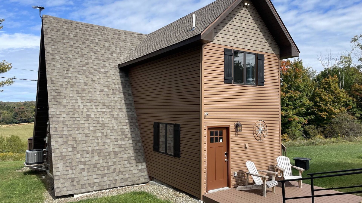 Clymer Cabin | Retreat on Pekin Hill nClose to skiing, splash lagoon,