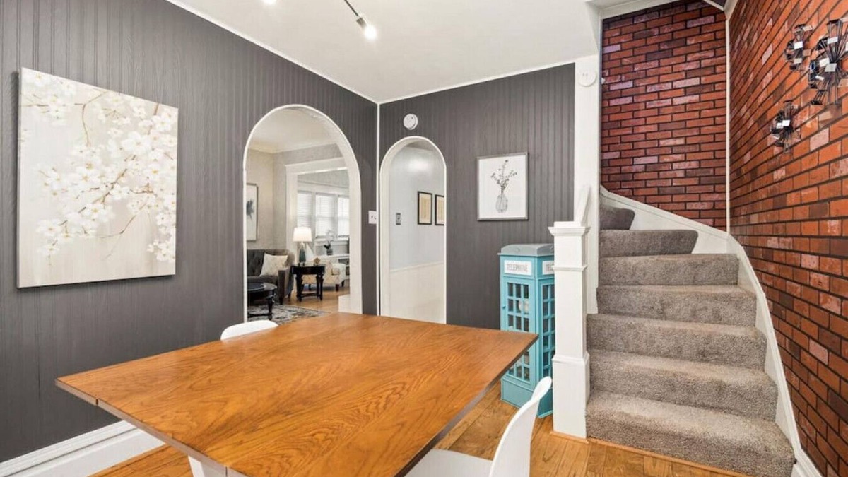 Peoria Heights House | Retreat on Rouse: Cozy 2BD Bursting with Color