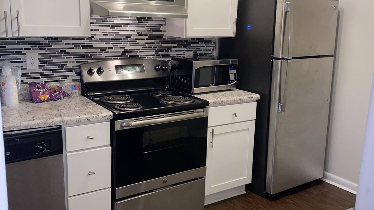 Germantown House | Retreat to a Stylist and Peaceful Apartment Home