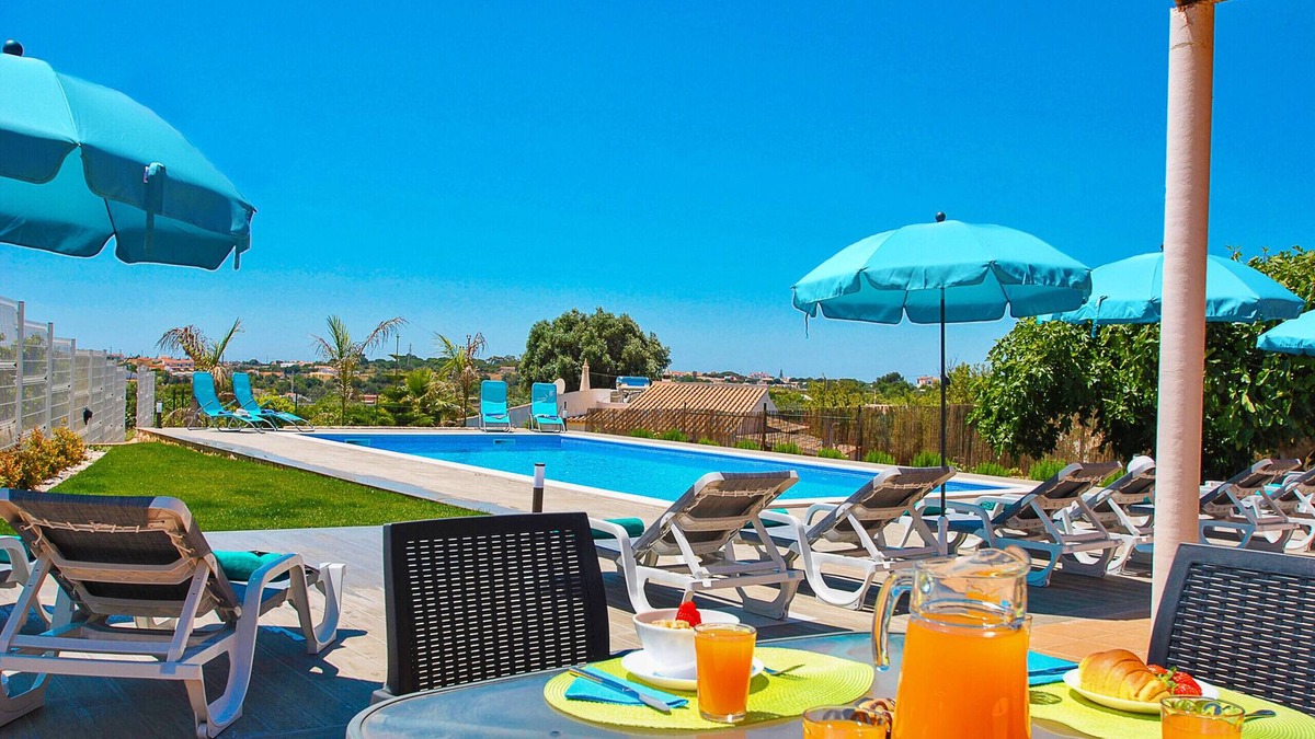 Pata de Cima Villa | Retreat w/heatable pool & BBQ