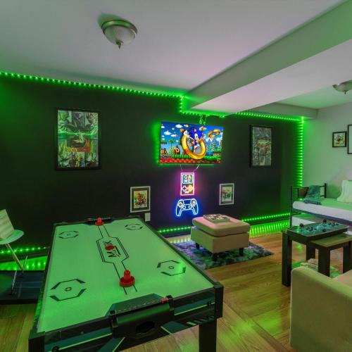 Brampton West House | Retro Arcade & Gaming Home by Pako Stays