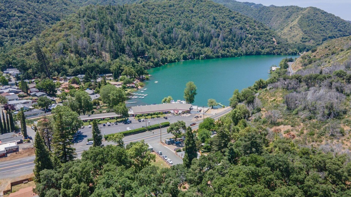 Upper Lake House | Retro RV with picturesque hills and lake access