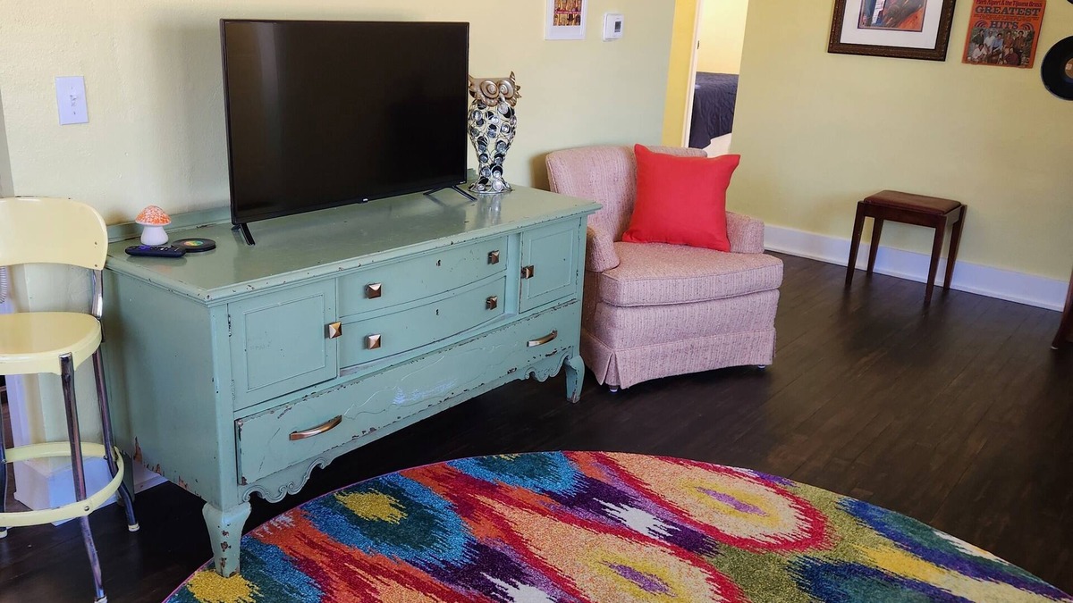 Boone House | Retro themed 2-bedroom house in Boone The Retro Rambler is pet friendly!
