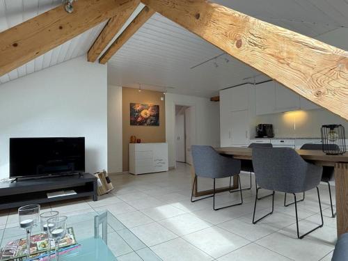 Luchsingen Apartment | Revier Attika im Hazzo