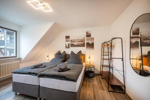 Urbar Apartment | Rhein-View-Oase für große Gruppen - Parkplätze