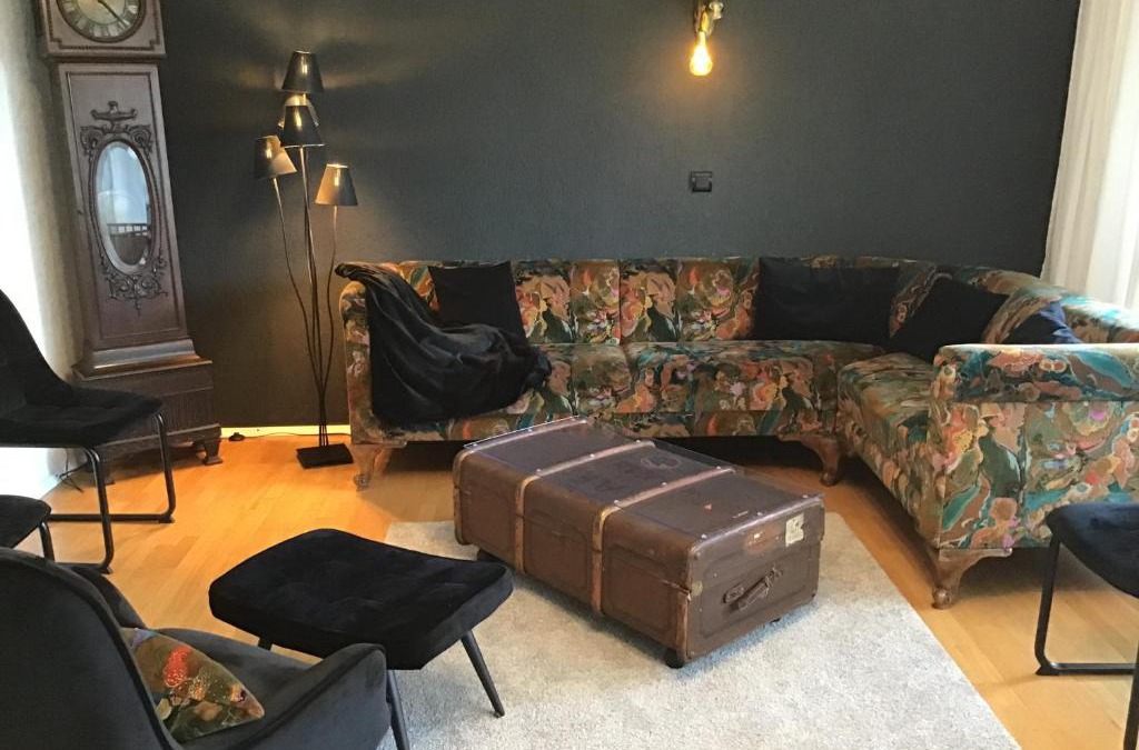 Mittelheim Apartment | Rheingauzuhause mit Privatpool