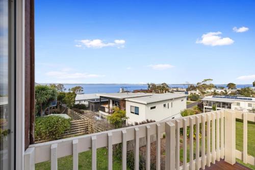 Rhyll House | Rhyll Beach Retreat
