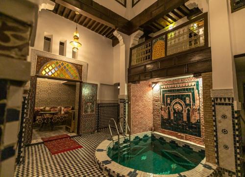 El Mokhifa House | Riad Fes Lile