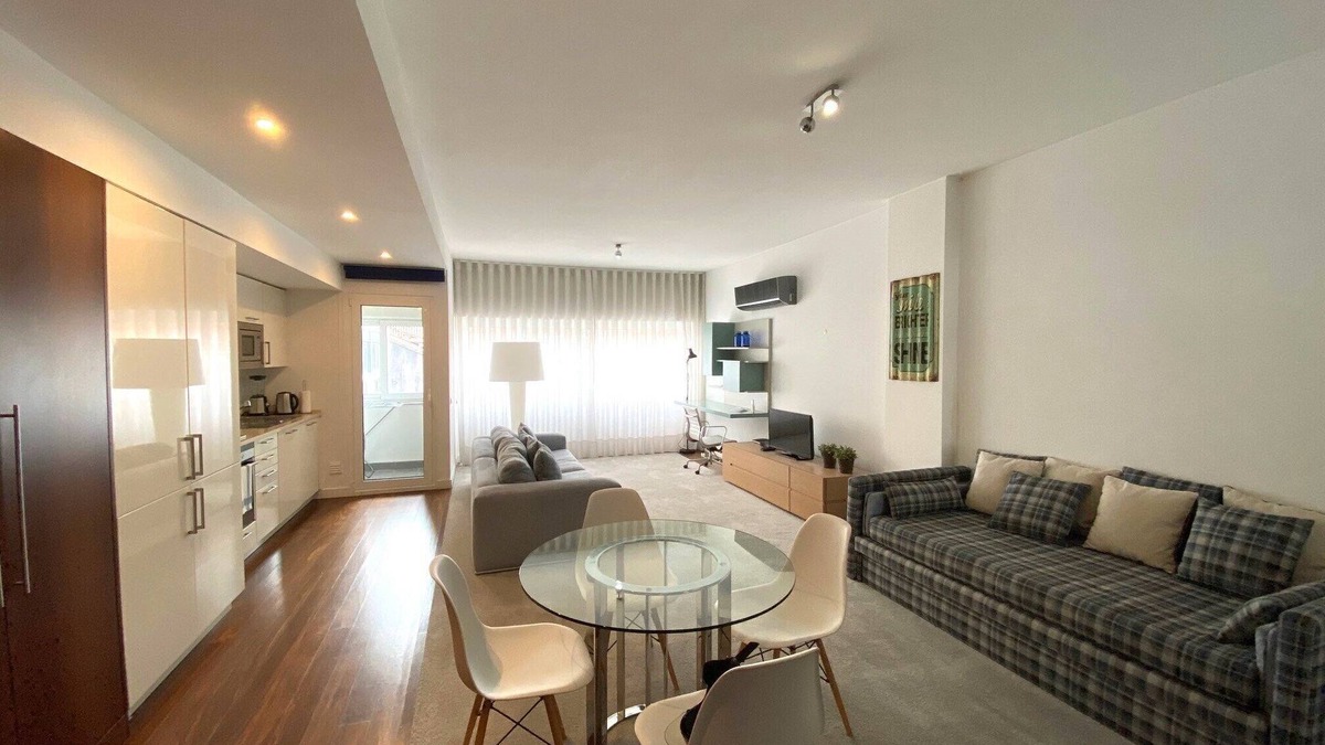 Sao Paulo Apartment | Ribeira 1 - Time Out Market - A few steps away from Mercado da Ribeira, River Tagus and Chiado. Car