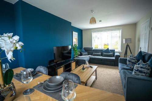 Whitburn House | Richard Gardens