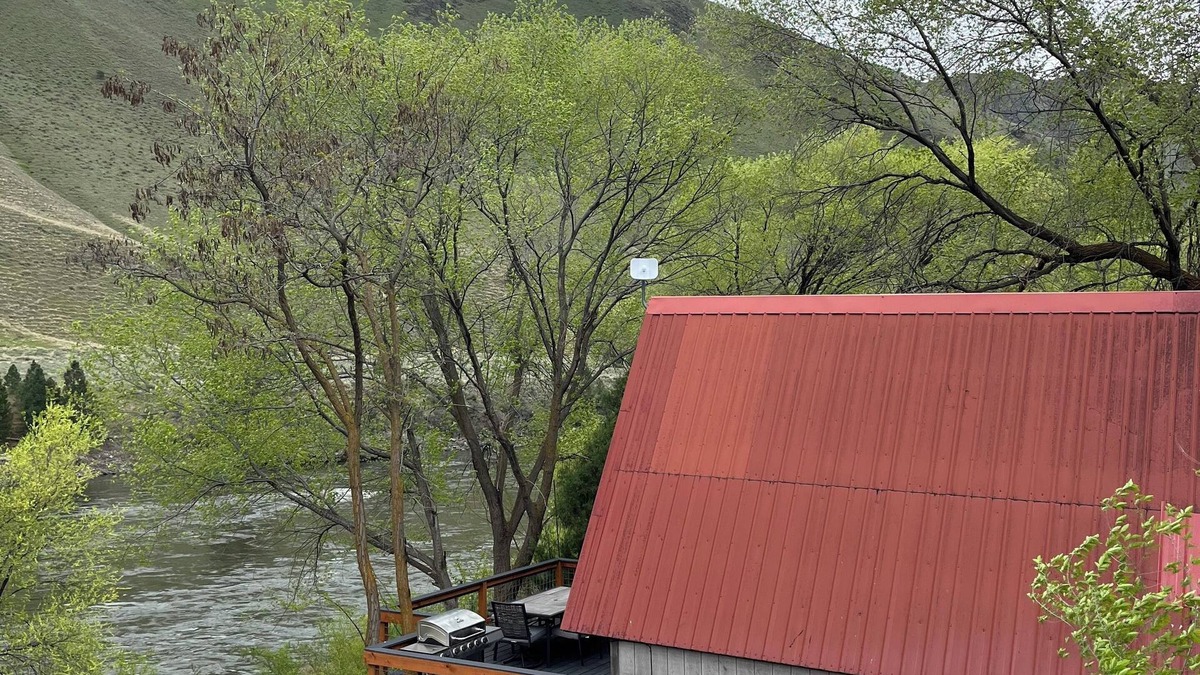 Riggins Cabin | RIGGINS RITZ