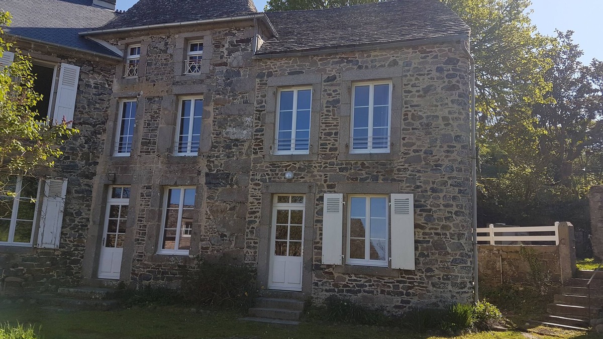 Siouville-Hague Apartment | RIGHT WING OF THE MANOR HOUSE