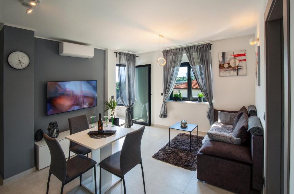 Sodici Apartment | Rijeka Relax Apartment with parking