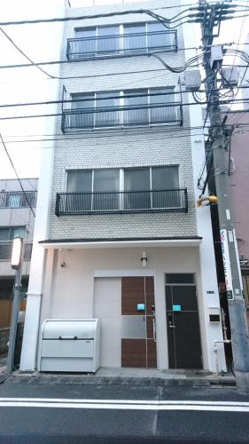 Kaminarimon Apartment | Rimon Apartment